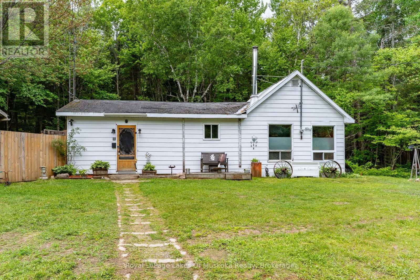 32 OLD RAINY LAKE ROAD Image 16