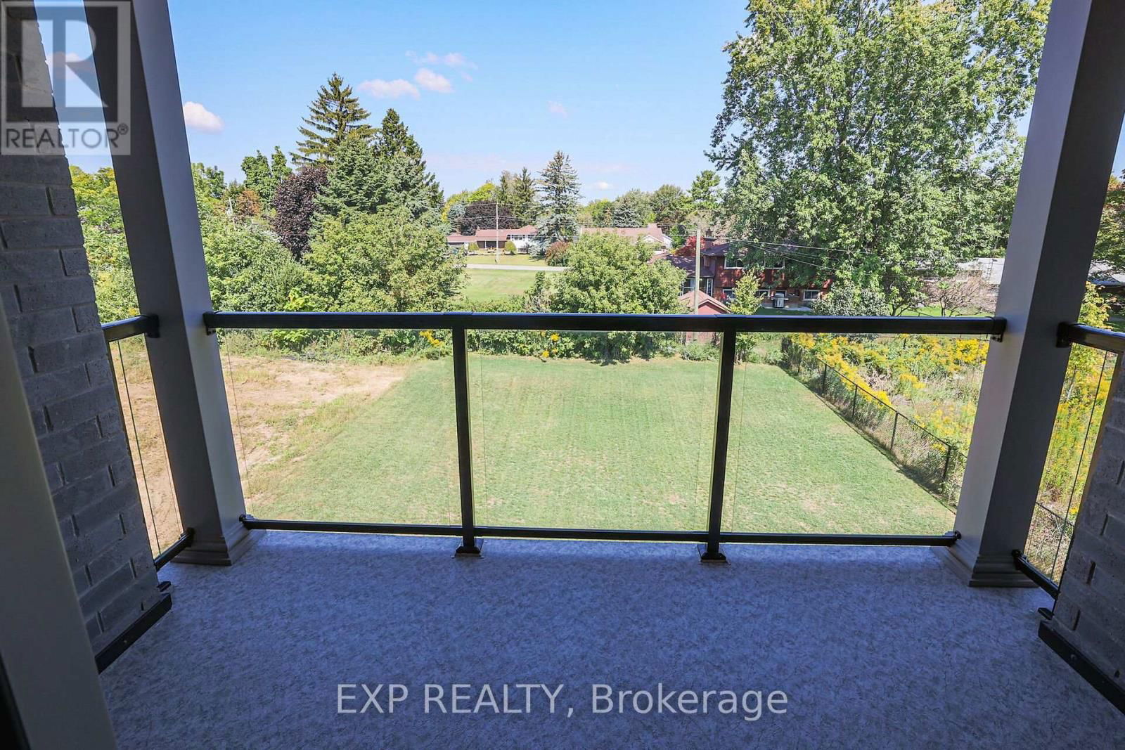 3608 CAROLINIA COURT Image 23
