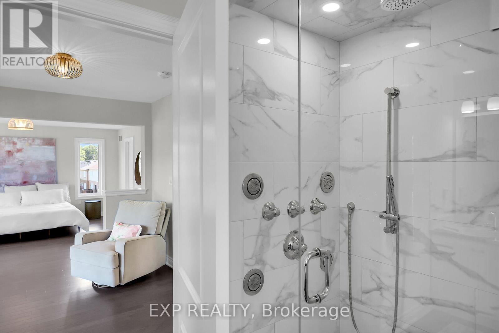 3608 CAROLINIA COURT Image 27