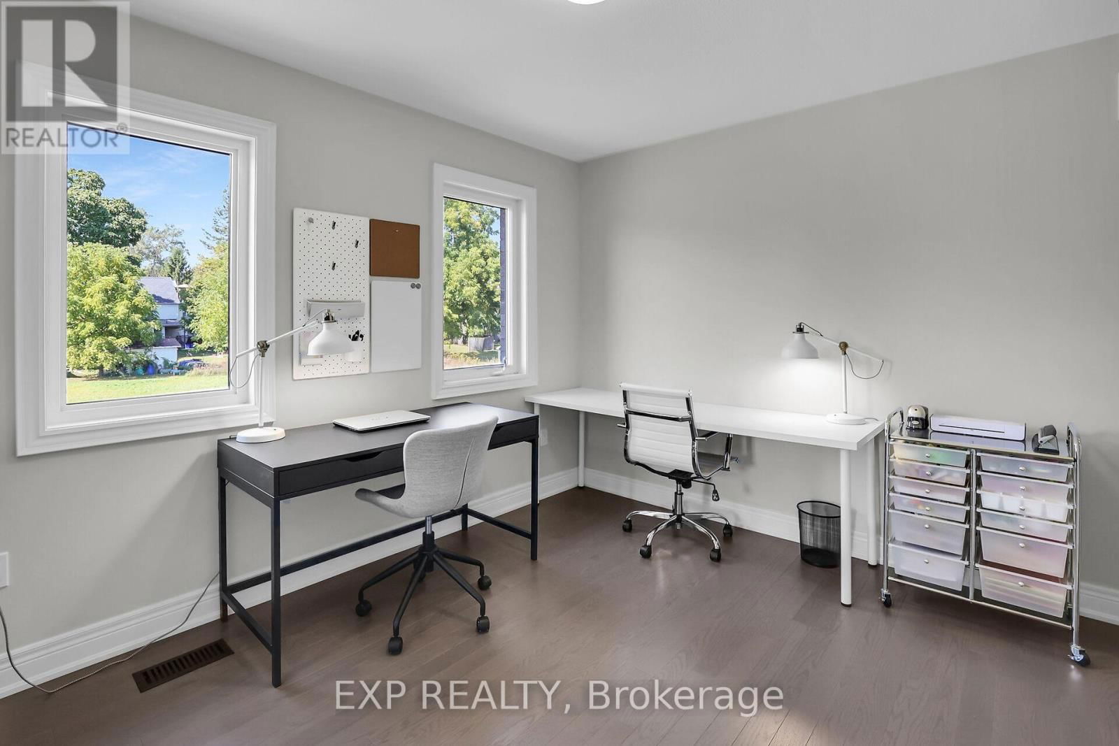 3608 CAROLINIA COURT Image 28