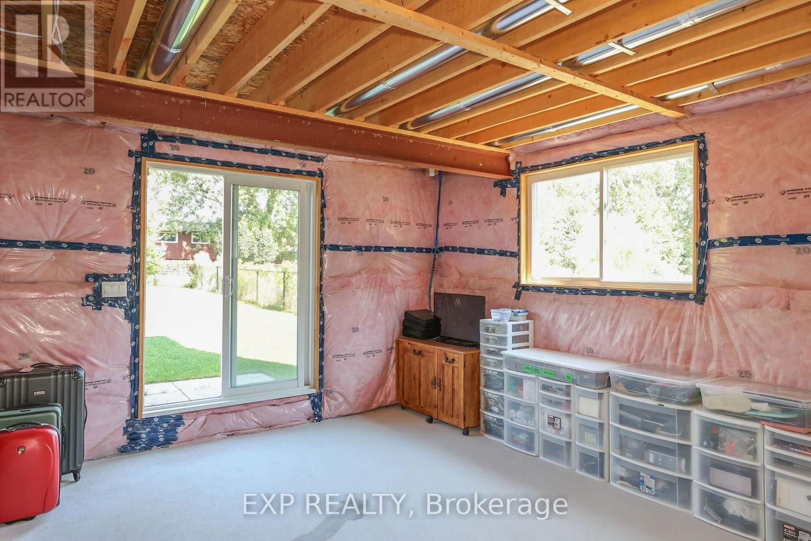 3608 CAROLINIA COURT Image 43