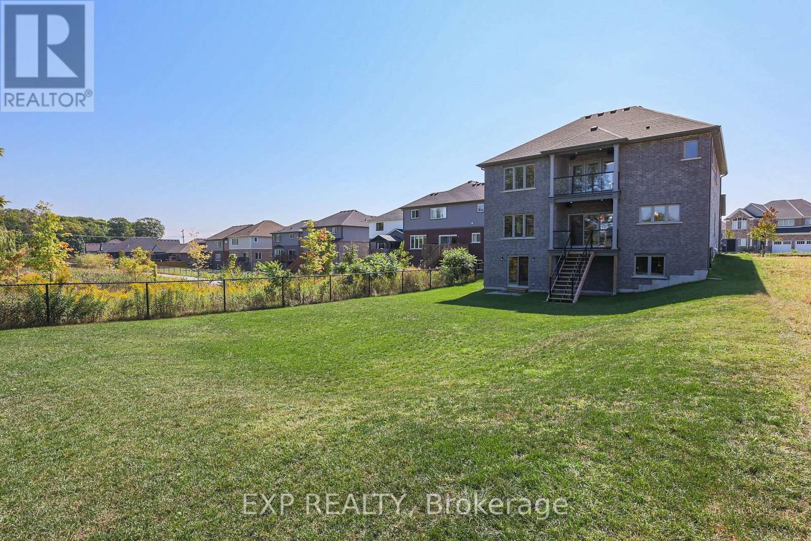 3608 CAROLINIA COURT Image 45