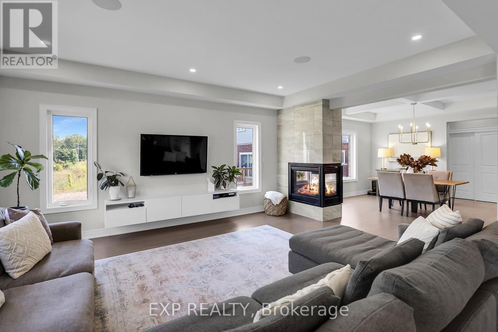 3608 CAROLINIA COURT Image 9