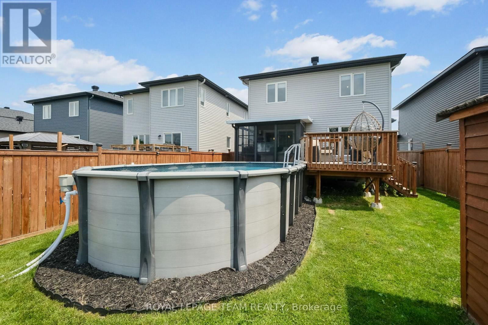374 TRILLIUM CIRCLE Image 48