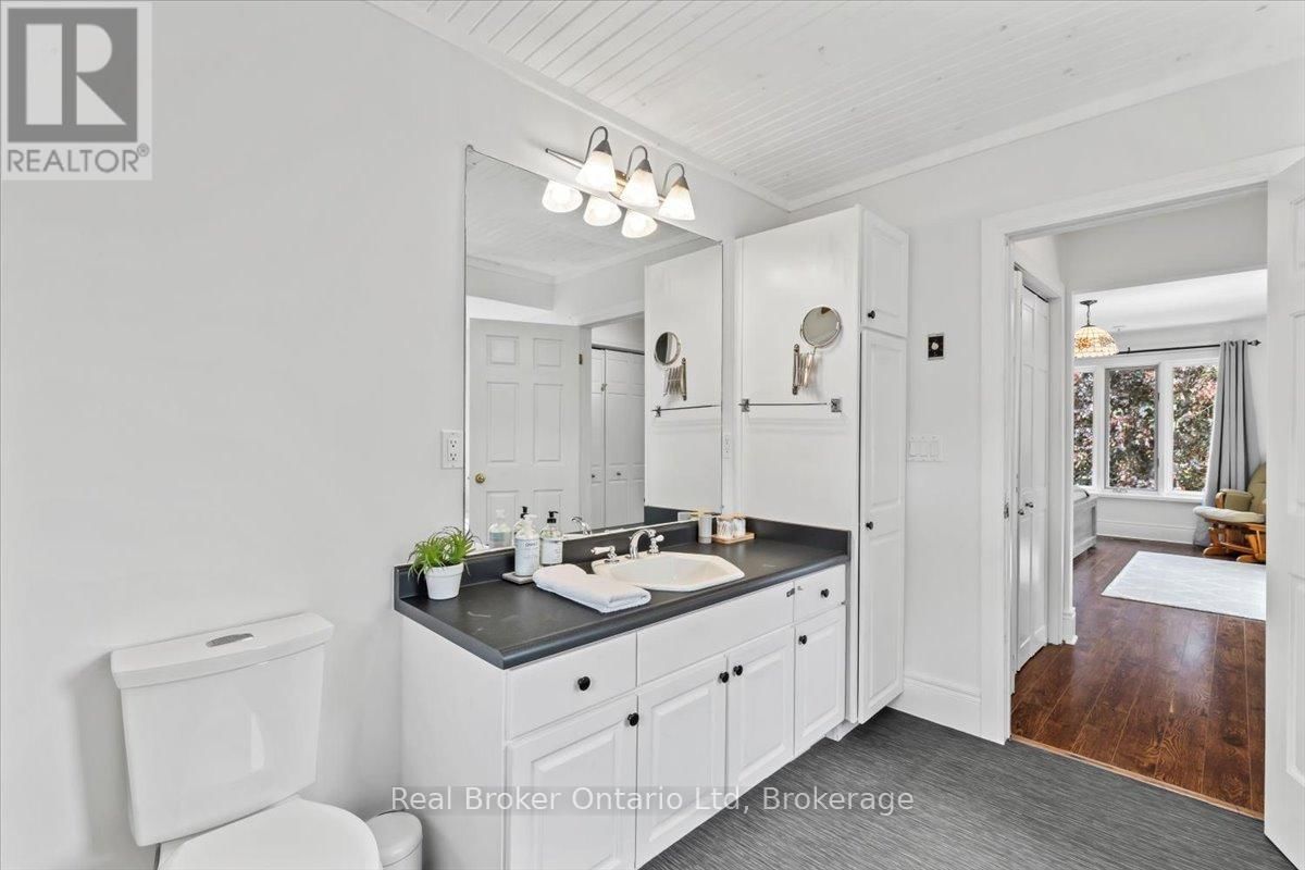 814222 GREENERY LANE Image 36