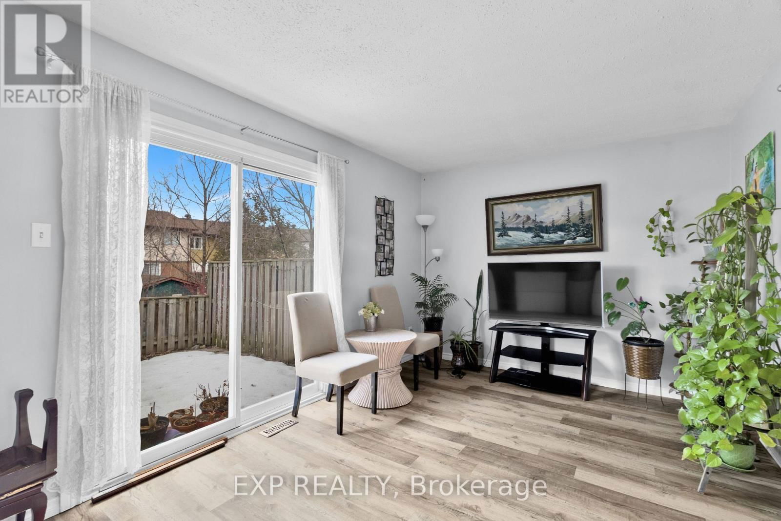 14 - 2570 SOUTHVALE CRESCENT Image 10