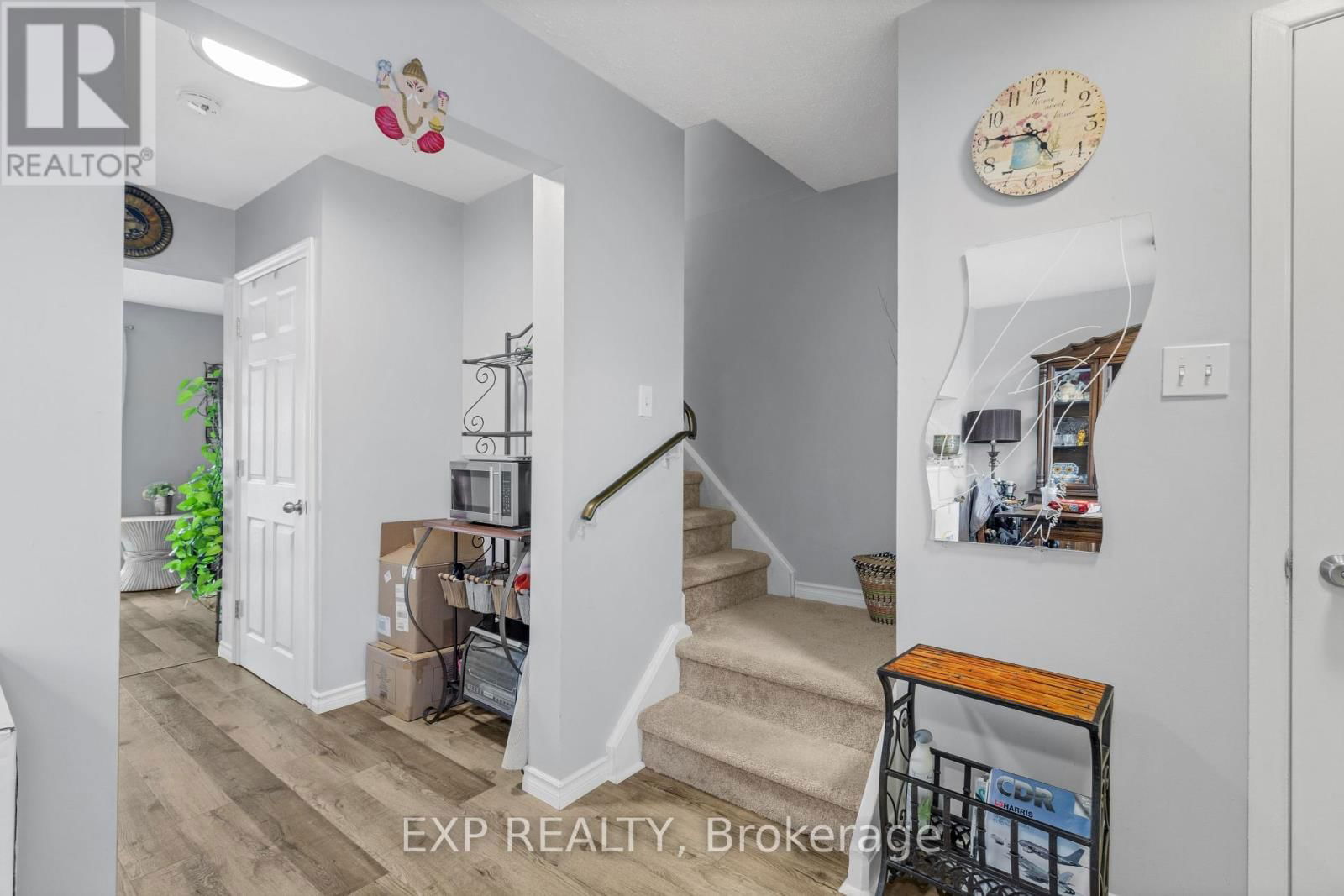 14 - 2570 SOUTHVALE CRESCENT Image 3