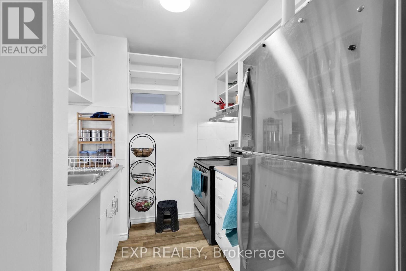 14 - 2570 SOUTHVALE CRESCENT Image 5