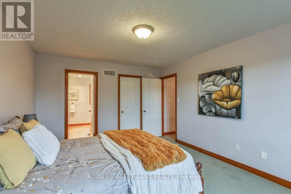 41 GREYROCK CRESCENT Image 18