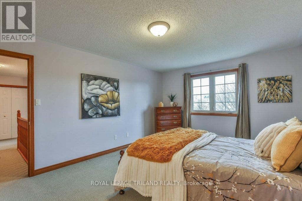 41 GREYROCK CRESCENT Image 19