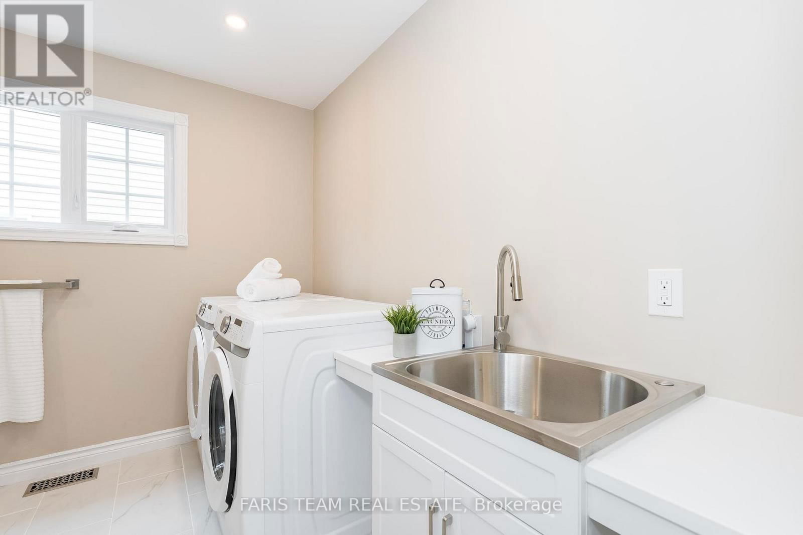 15 LANKIN AVENUE Image 11