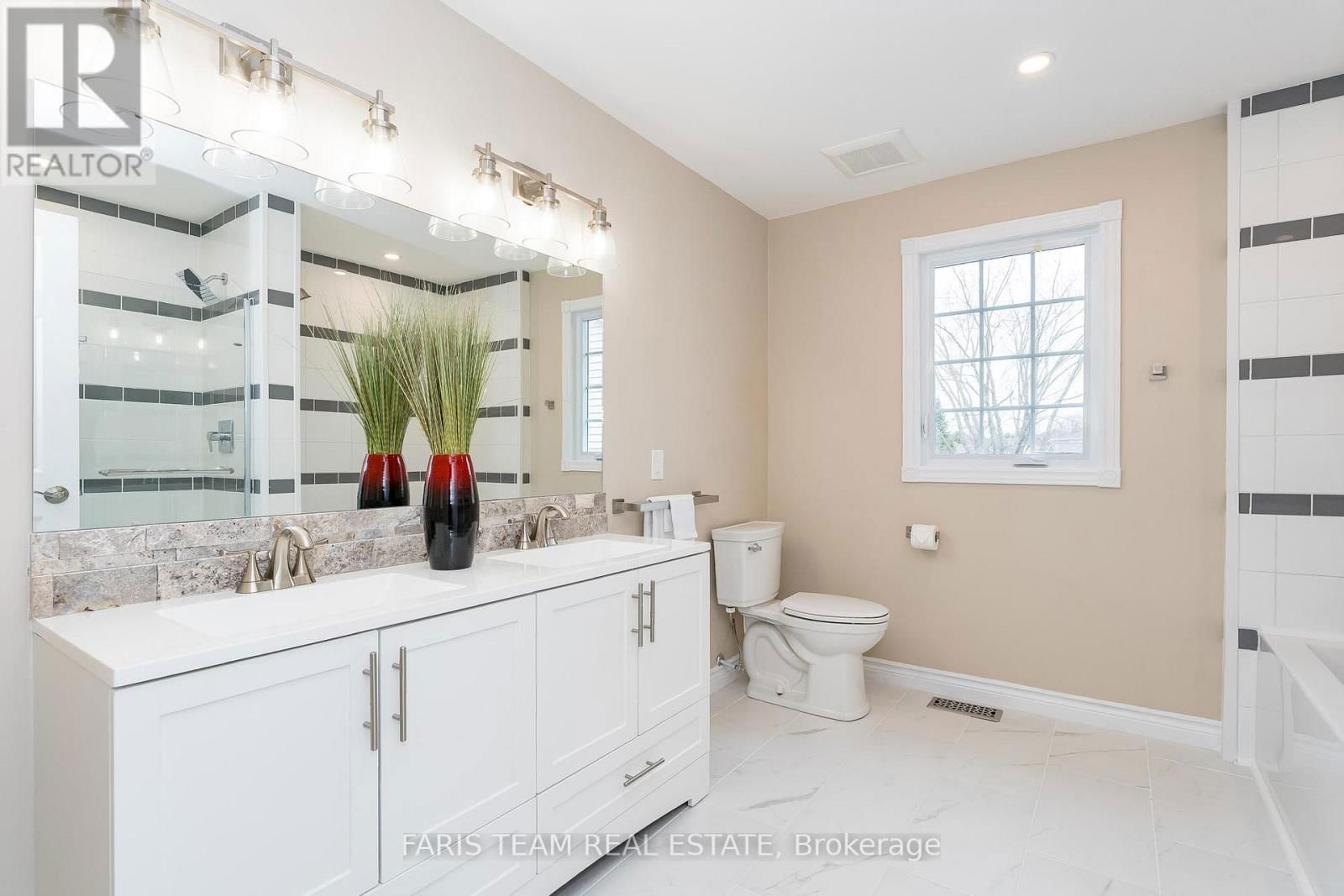 15 LANKIN AVENUE Image 17
