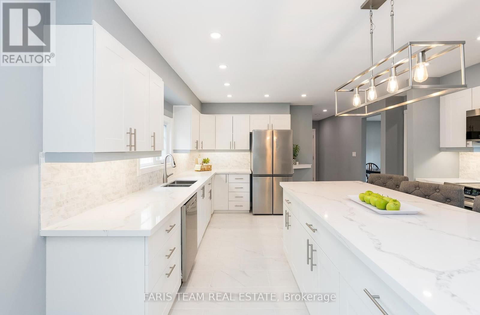 15 LANKIN AVENUE Image 4