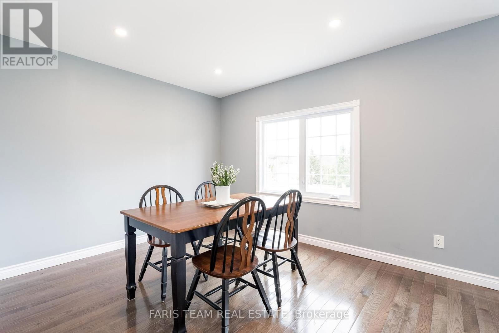 15 LANKIN AVENUE Image 7
