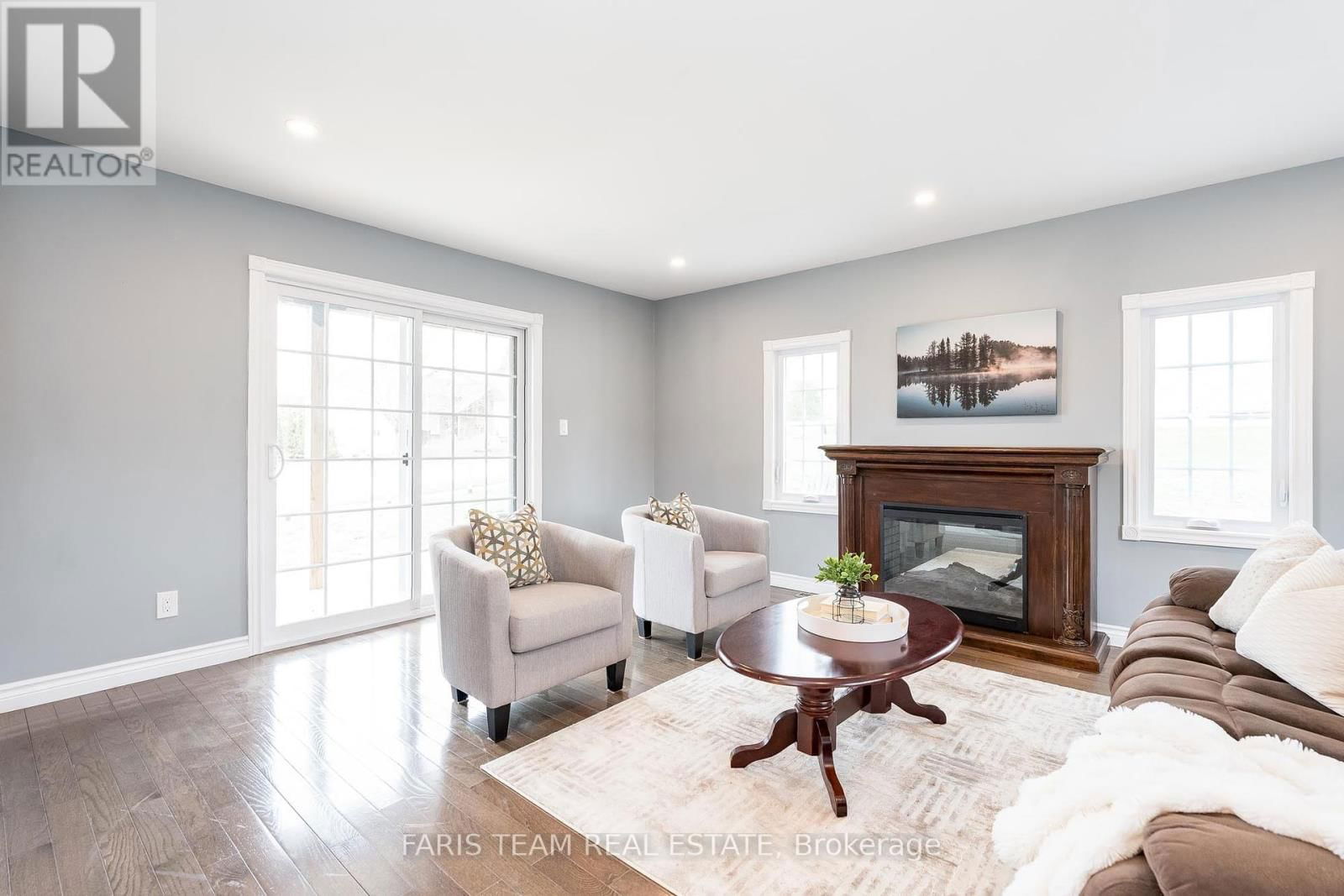 15 LANKIN AVENUE Image 9