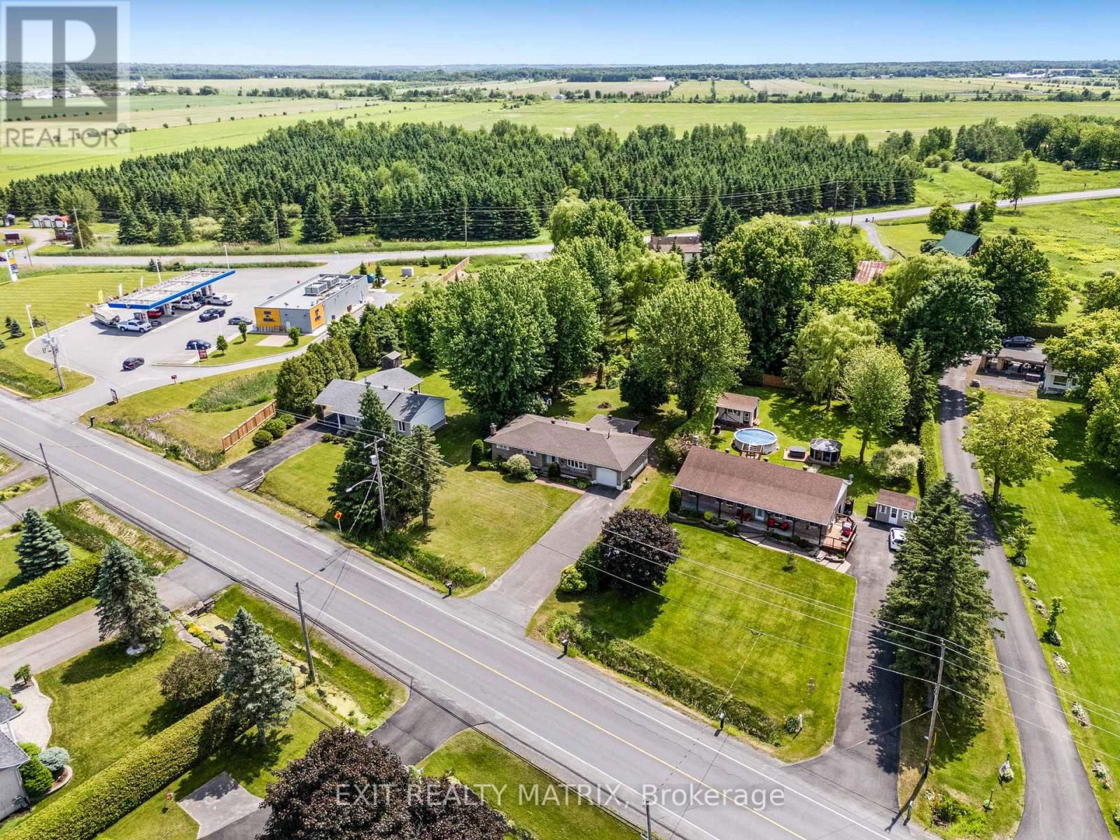 31 FRONT ROAD Image 10