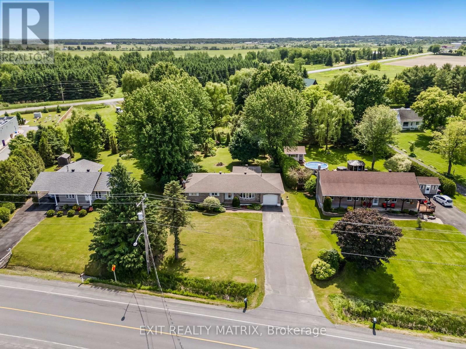 31 FRONT ROAD Image 11
