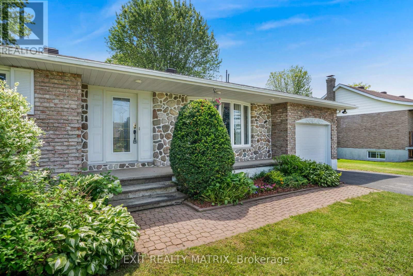 31 FRONT ROAD Image 3