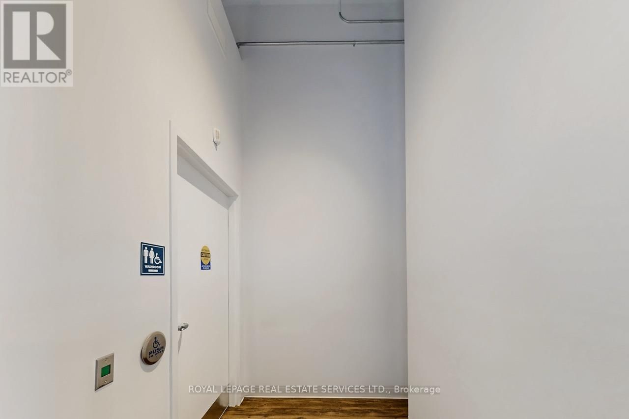 35 KING STREET NORTH Image 25