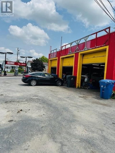 Image #1 of Commercial for Sale at Pitt, Cornwall, Ontario