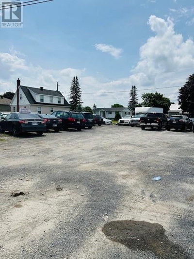 Image #1 of Commercial for Sale at Pitt, Cornwall, Ontario