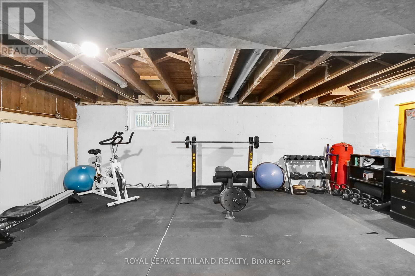 86 KAINS STREET Image 32