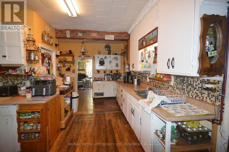 Tertiary Property View