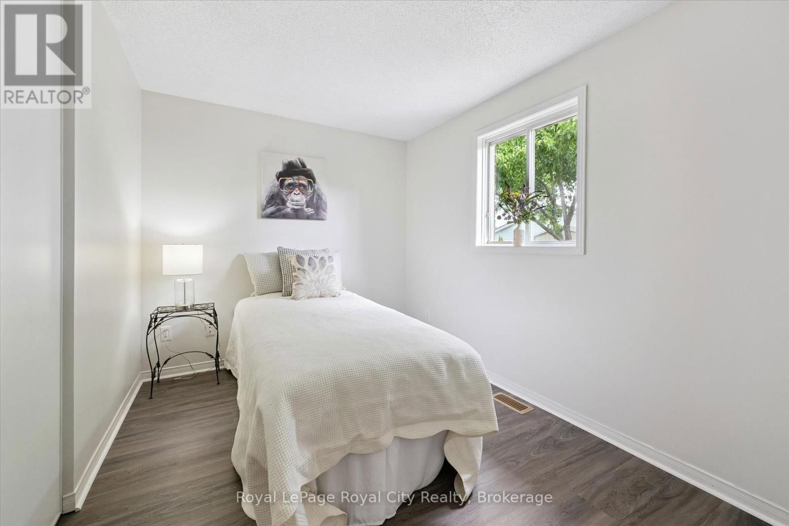 65 EASTVIEW ROAD Image 17