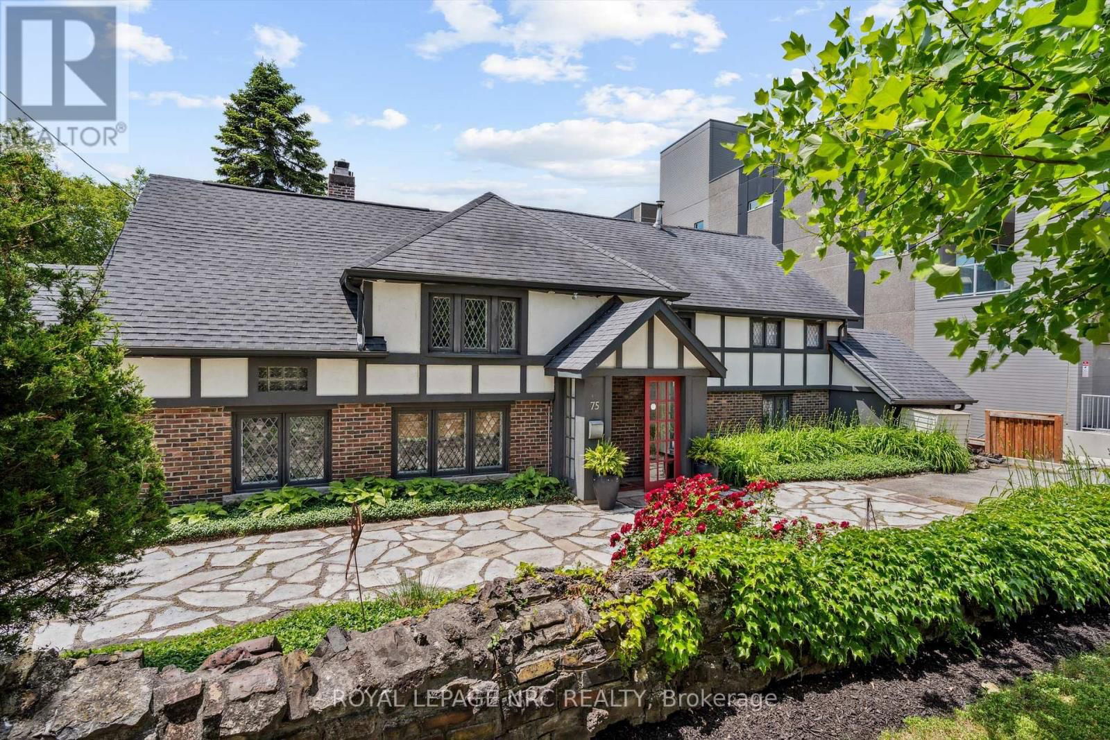 75 YATES STREET Image 4