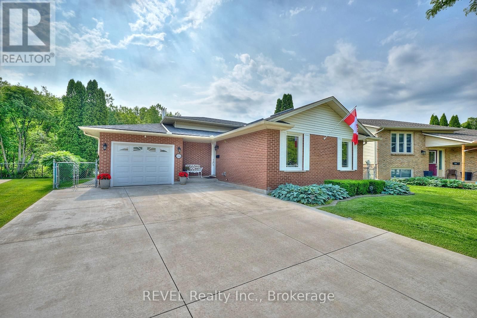 Primary Property View