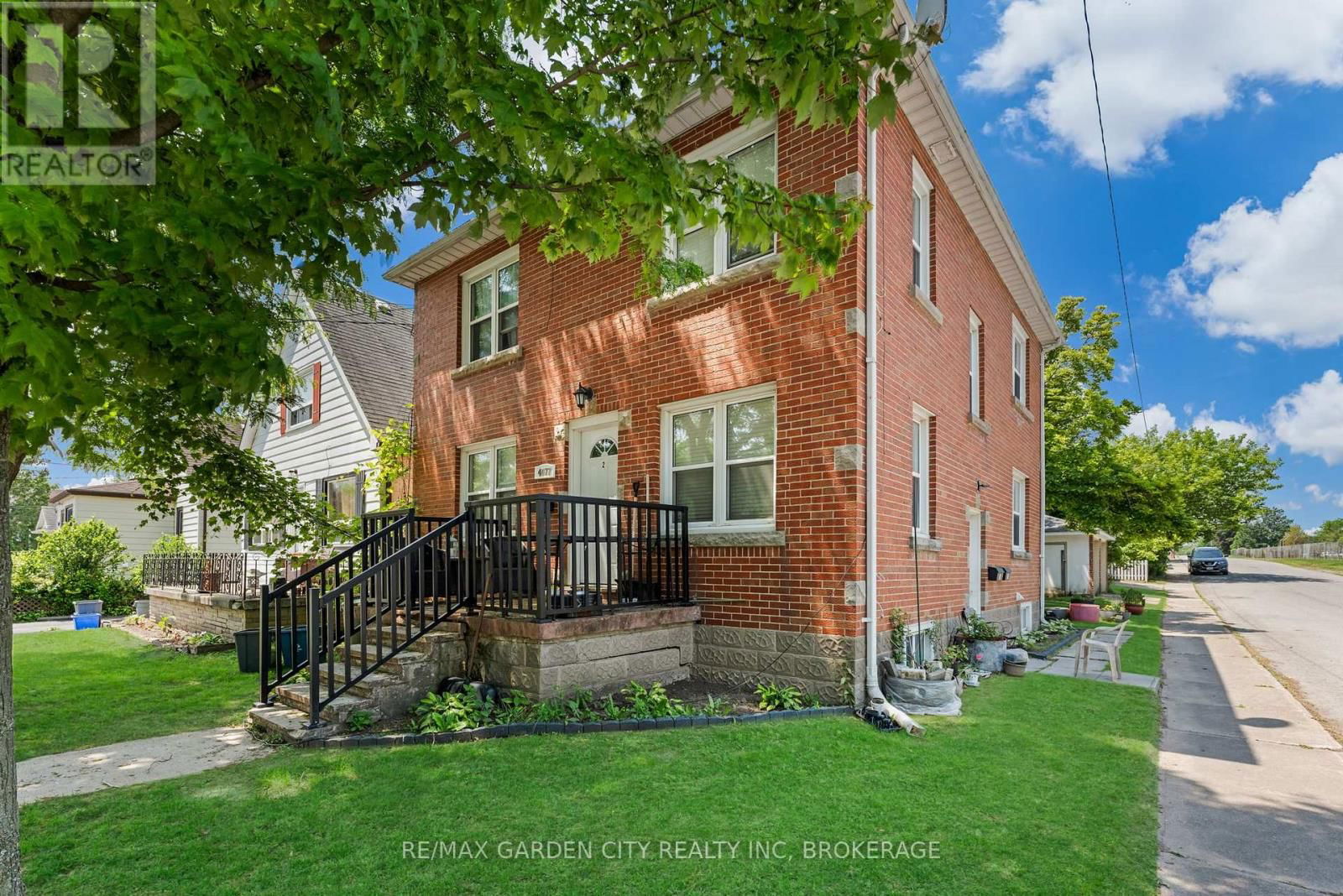 Primary Property View