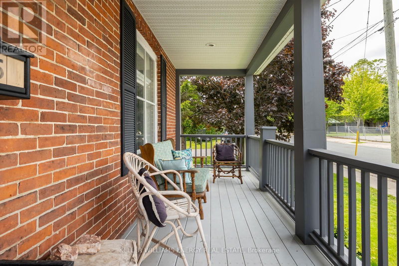 Tertiary Property View