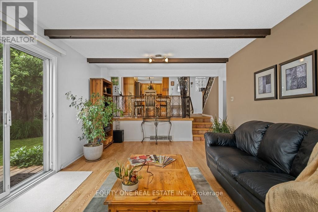 542 SIROIS AVENUE Image 11