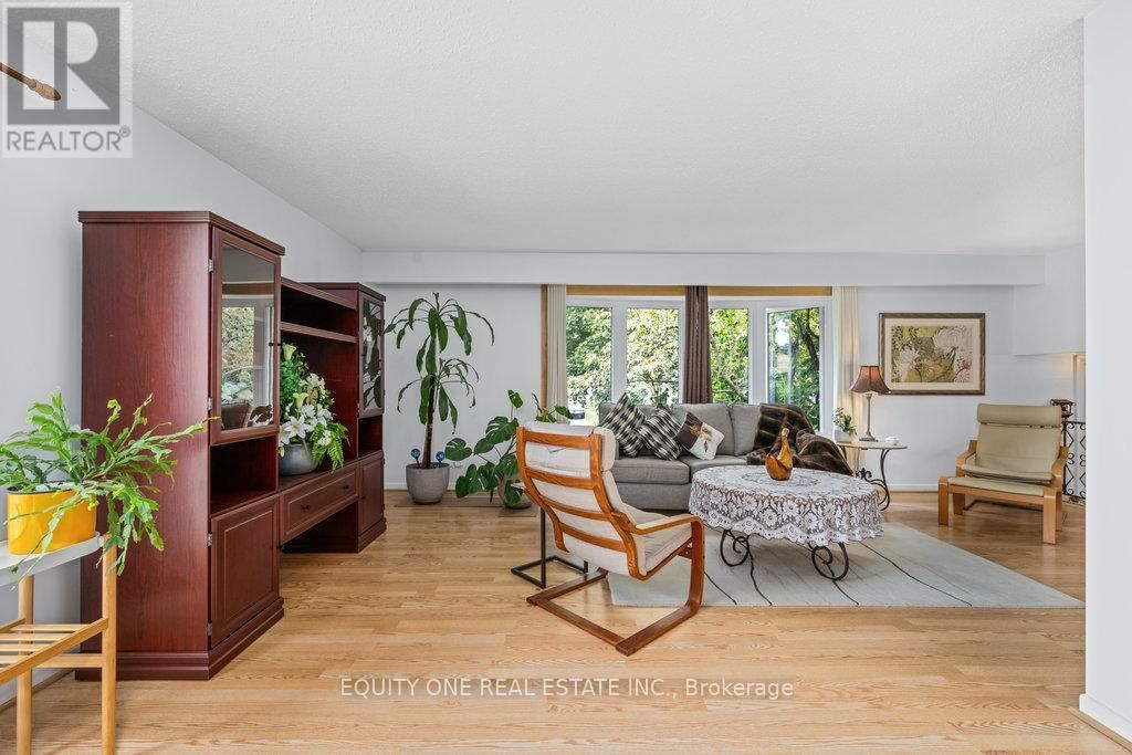 542 SIROIS AVENUE Image 21