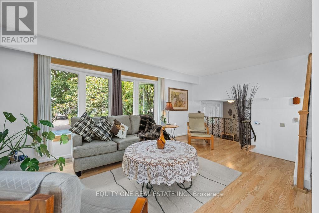 542 SIROIS AVENUE Image 24