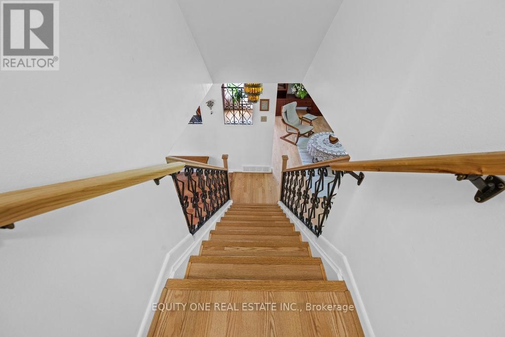 542 SIROIS AVENUE Image 40