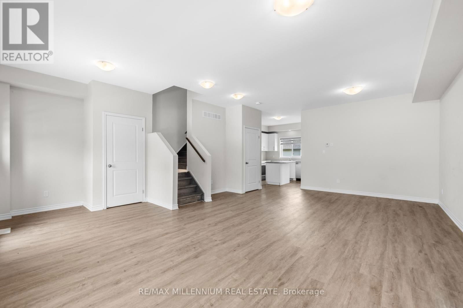 19 PERENACK AVENUE Image 11