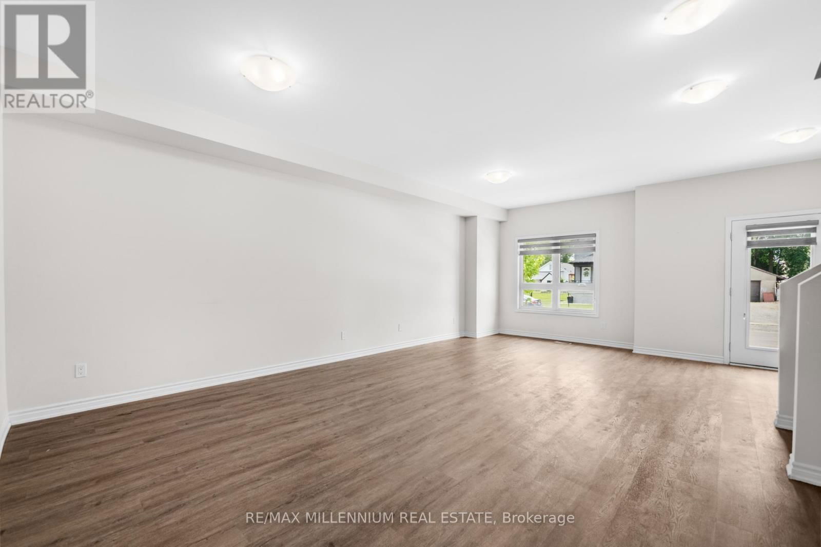 19 PERENACK AVENUE Image 13