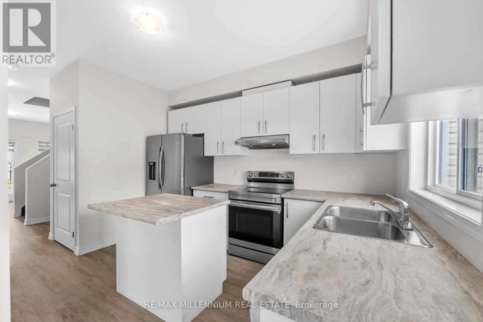 19 PERENACK AVENUE Image 16
