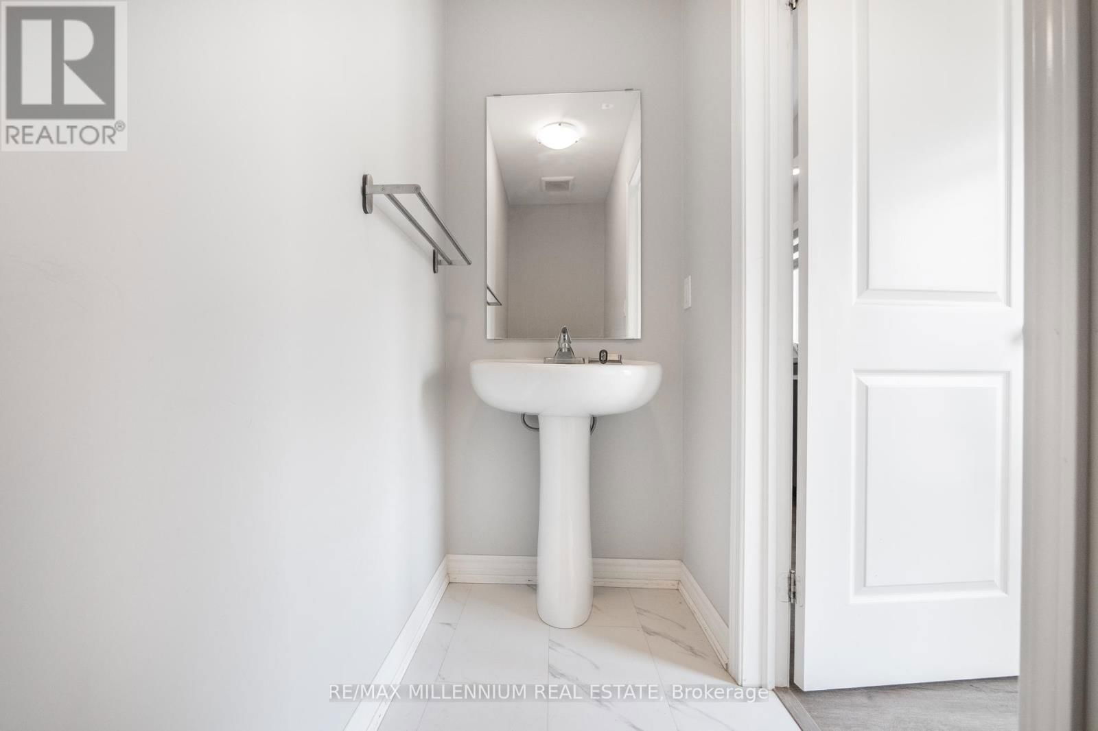 19 PERENACK AVENUE Image 21