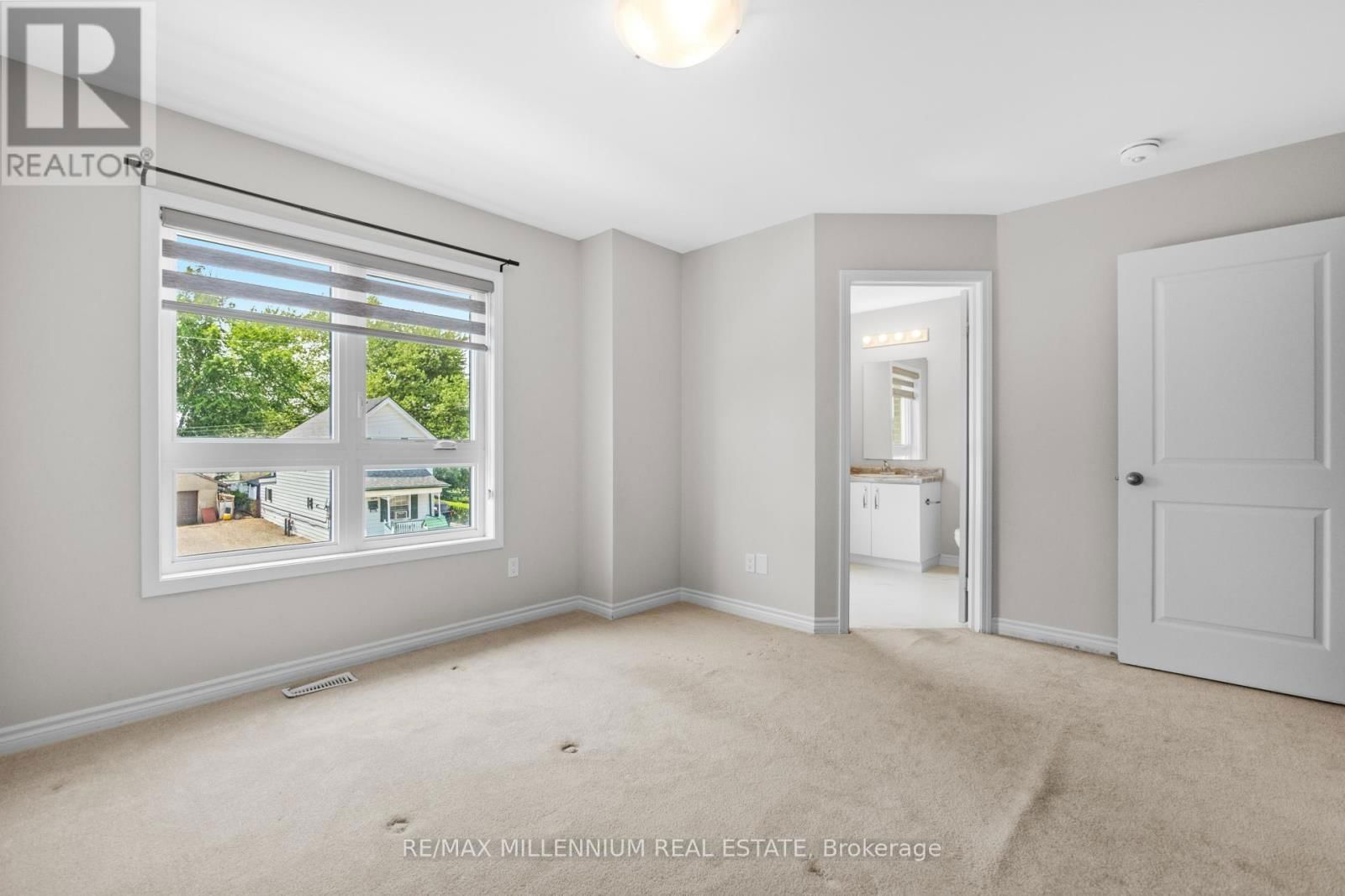 19 PERENACK AVENUE Image 30