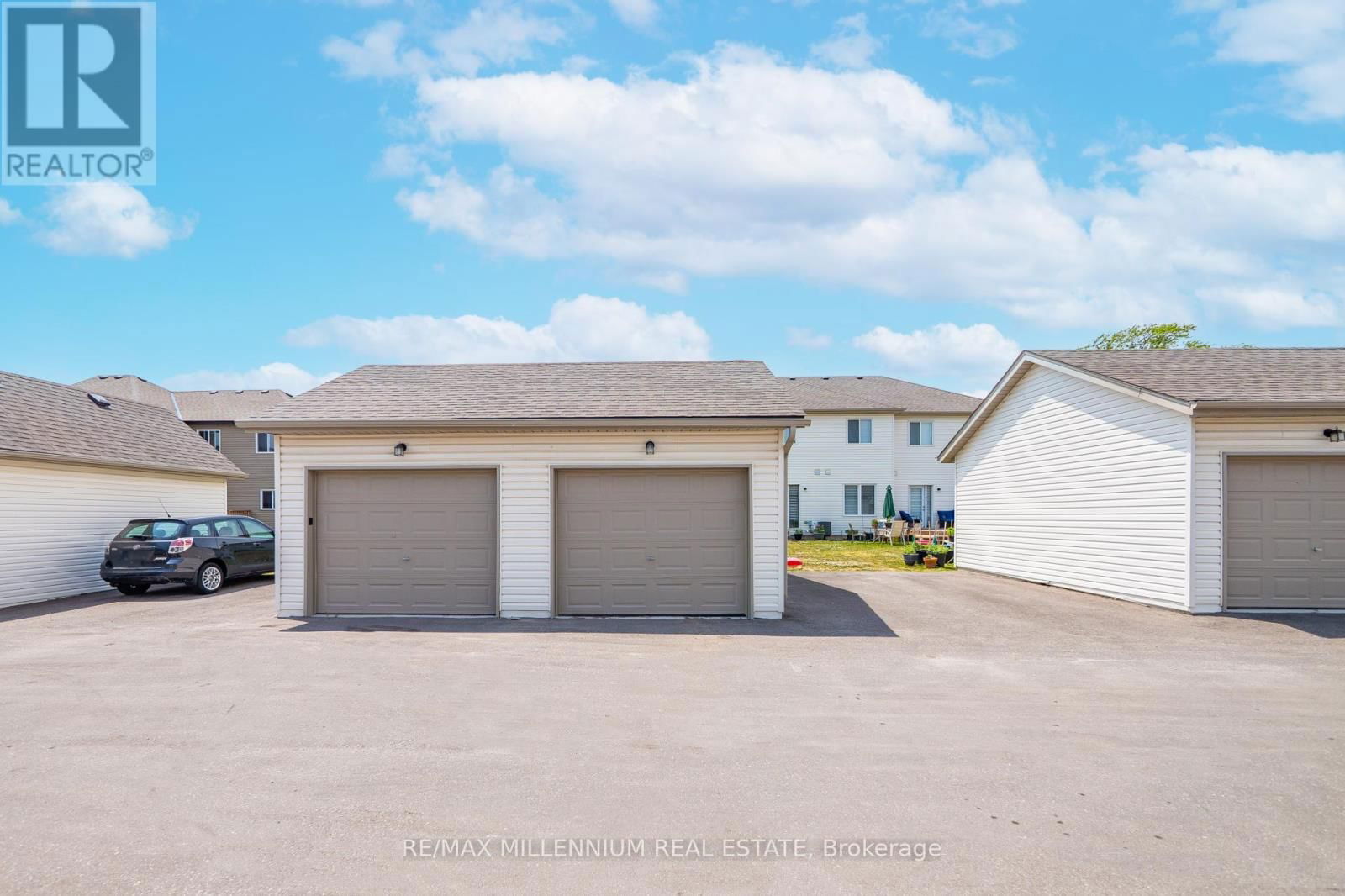 19 PERENACK AVENUE Image 4