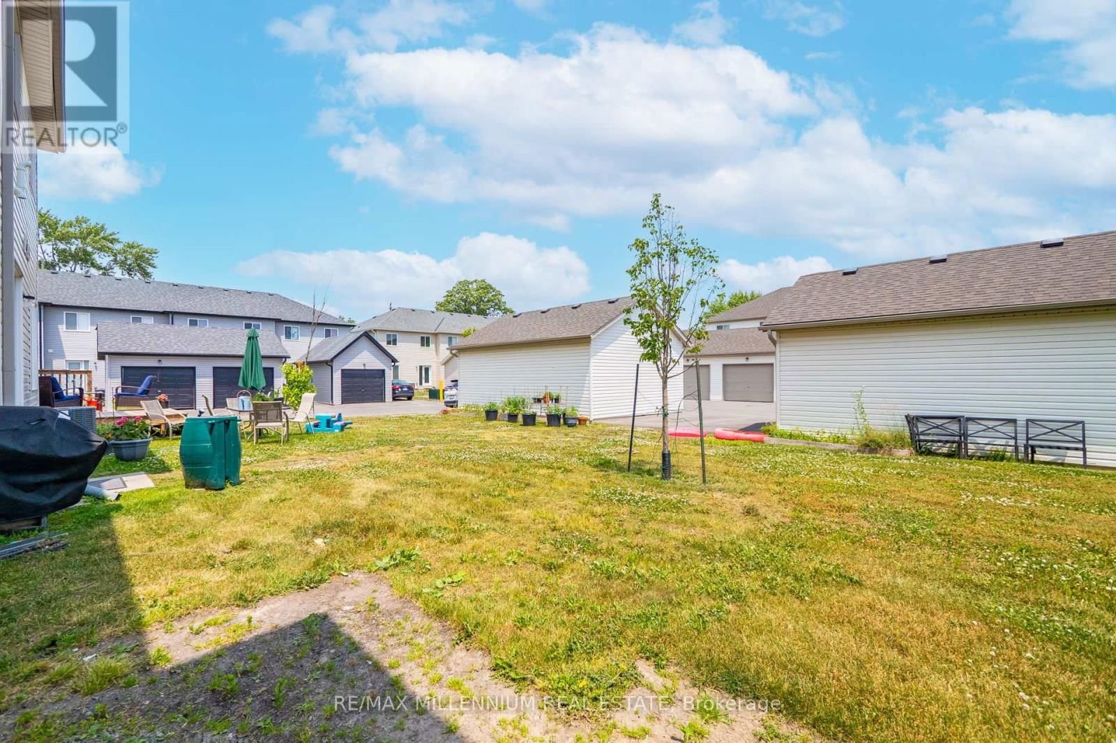 19 PERENACK AVENUE Image 45