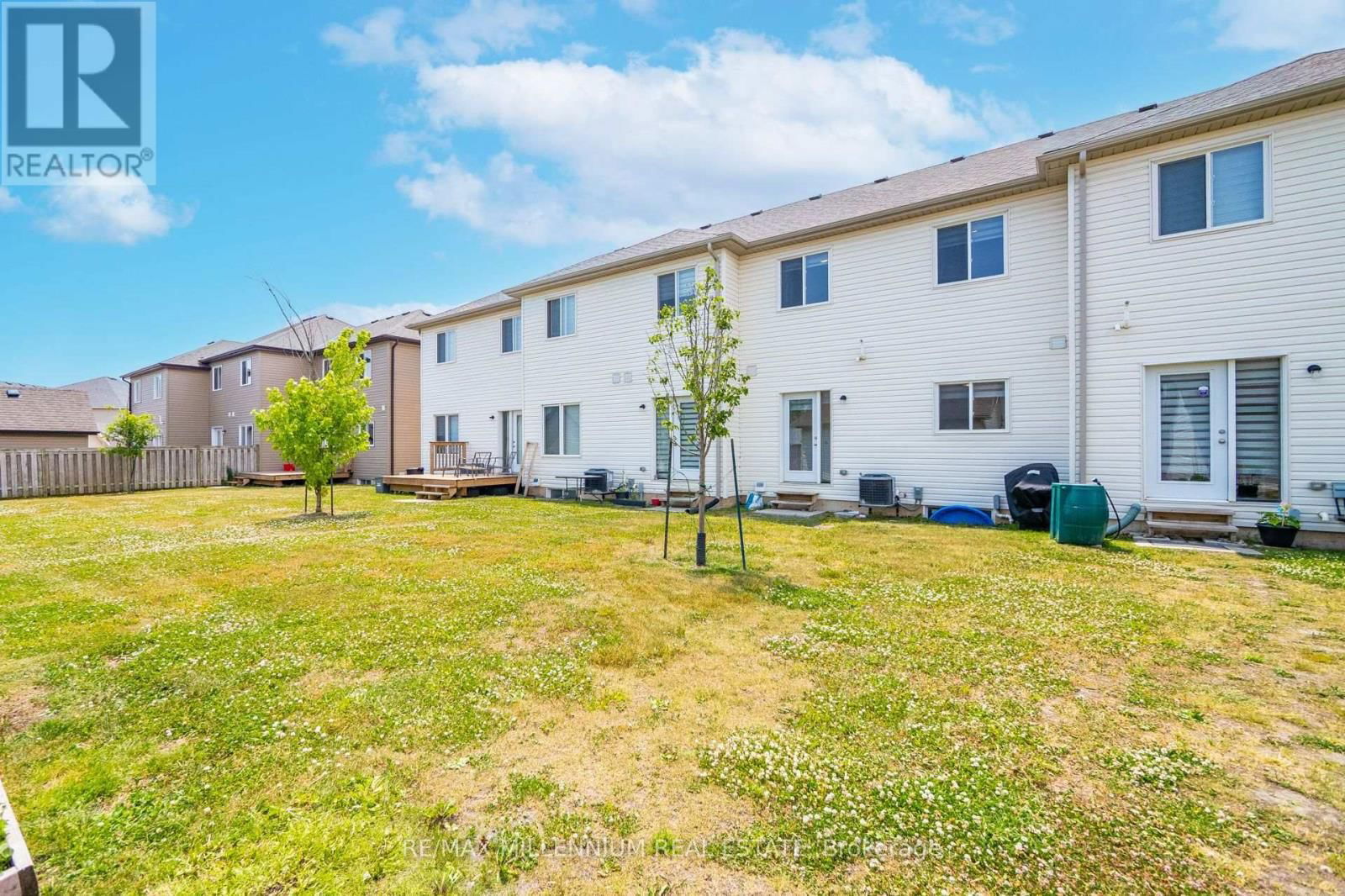 19 PERENACK AVENUE Image 48