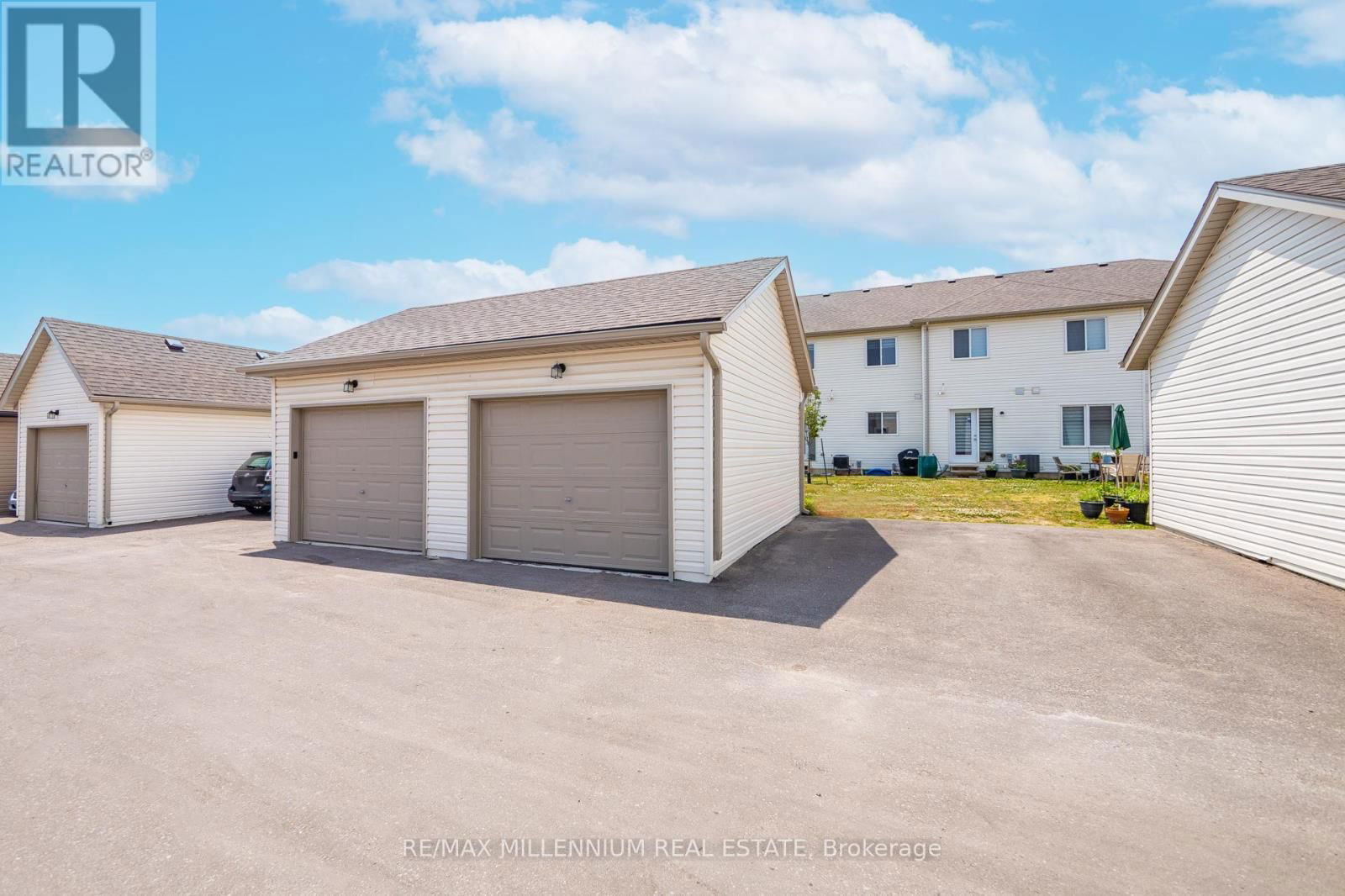 19 PERENACK AVENUE Image 5