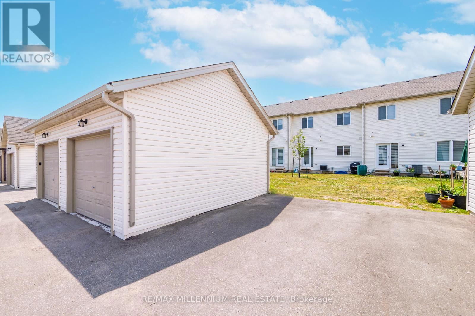 19 PERENACK AVENUE Image 6