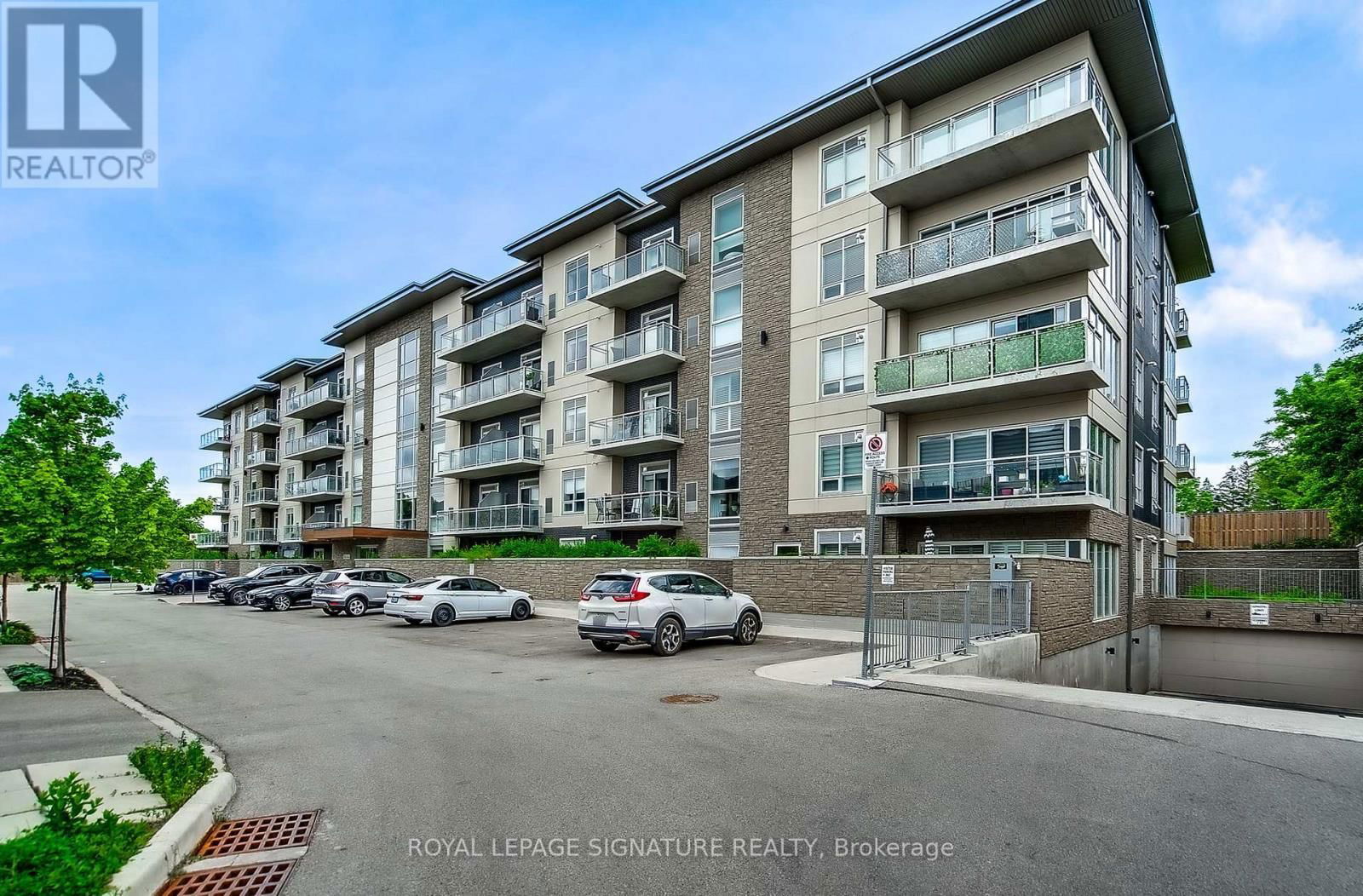 412 - 16 MARKLE CRESCENT Image 2