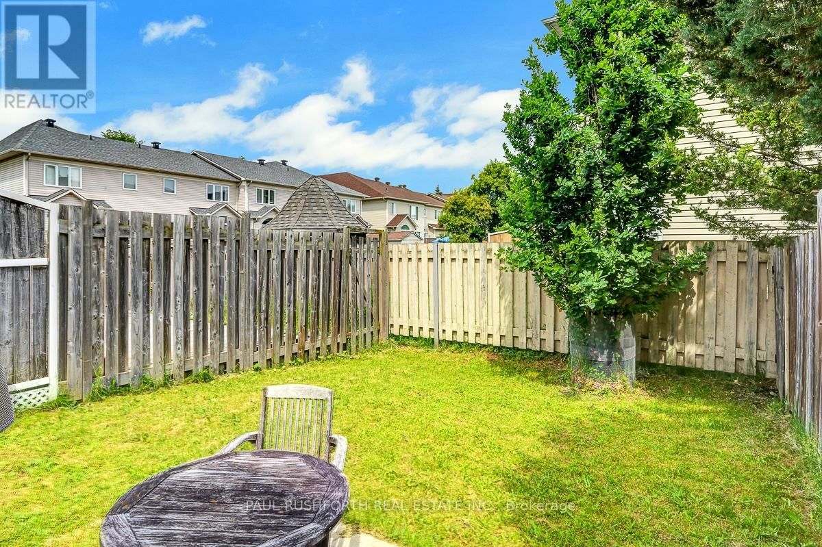 611 AQUAVIEW DRIVE Image 24