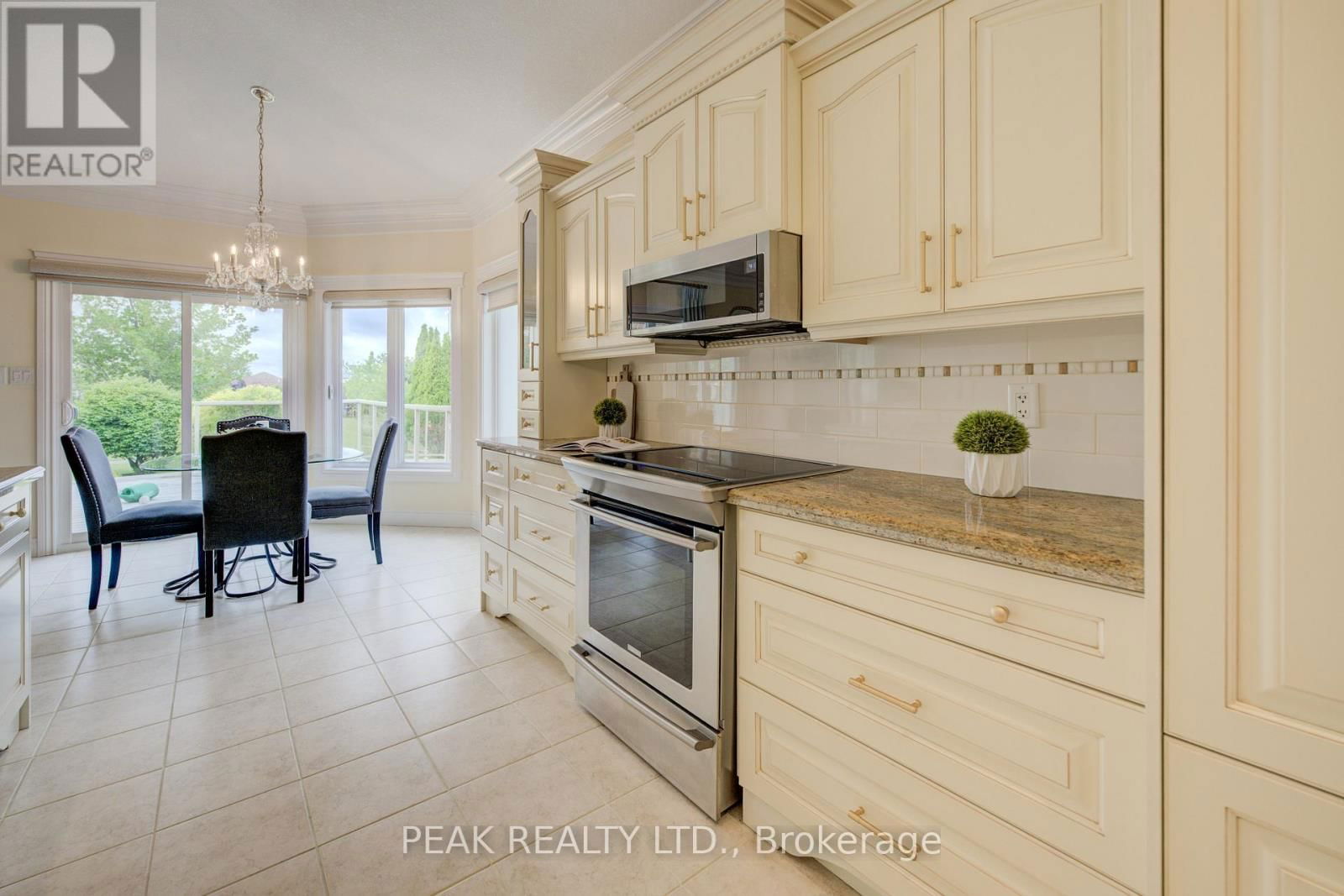 26 ORCHARD WAY Image 18
