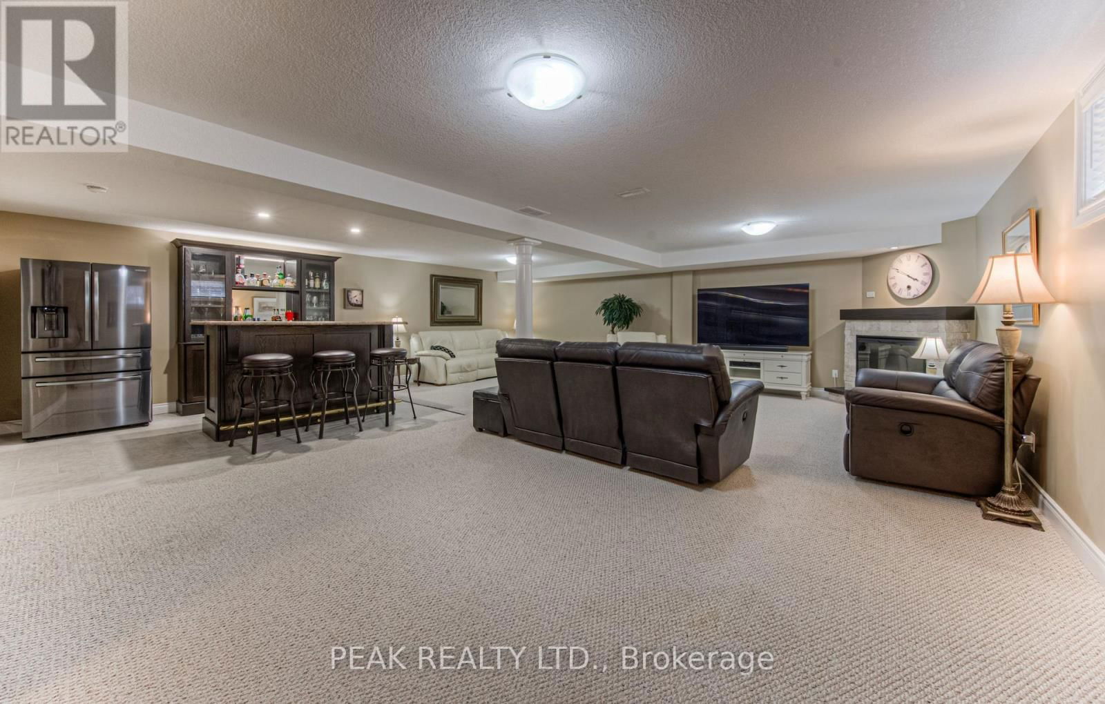 26 ORCHARD WAY Image 29